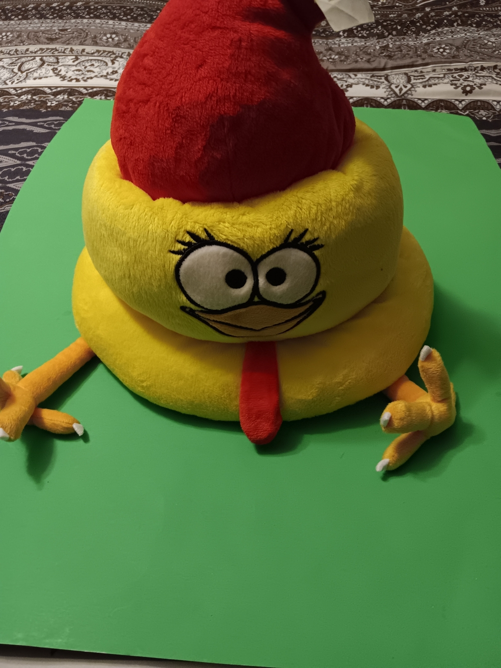 Six Flags Arlington Texas Yellow/Red Chicken/Rooster Plush Hat/Cap Brand New